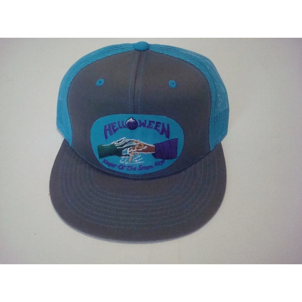 HELLOWEEN HALLOWEEN SNAPBACK    BEACH 00S Y2K  HAT CAP VINTAGE DEADSTOCK S2